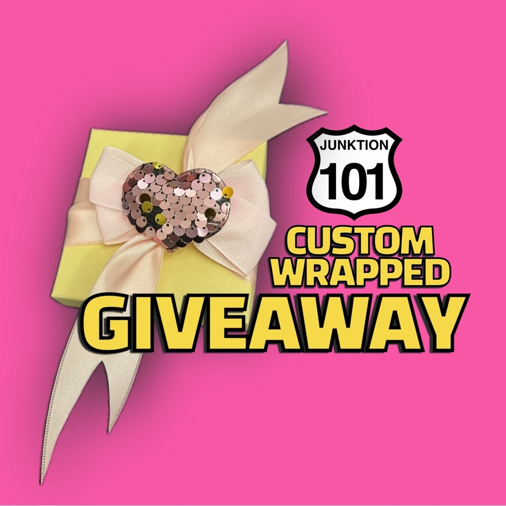 🥳 Custom Wrapped Gift